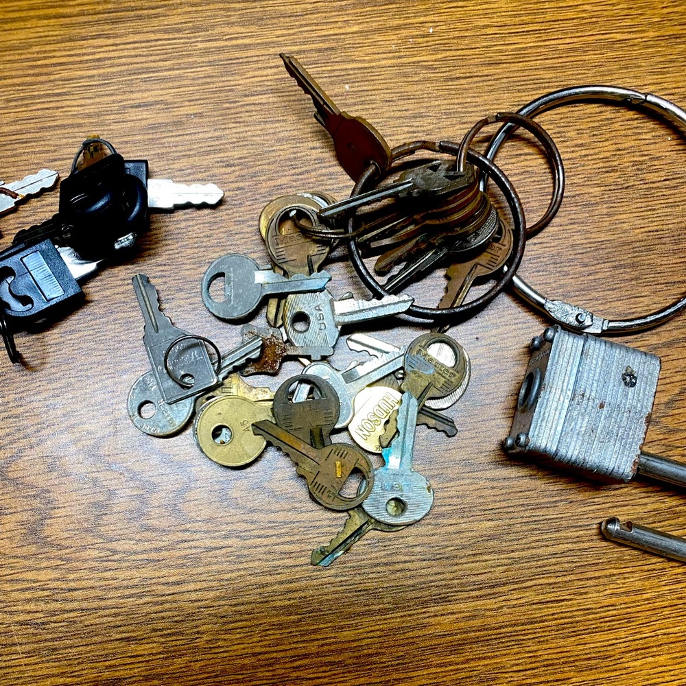 Desk Keys